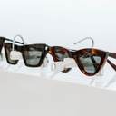 Diverse Single Lock LED shelf, magnetic bottom