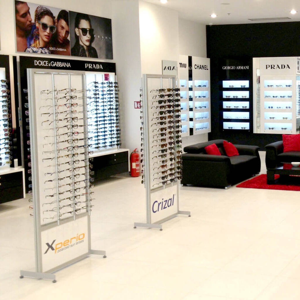 FS display, FW2 base, rotating plate with 4 rods (72), 560x2000x470 mm