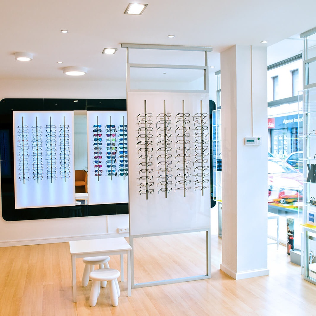 Telescope display, 2 panels with 8 rods (144), 900x1800-4500 mm