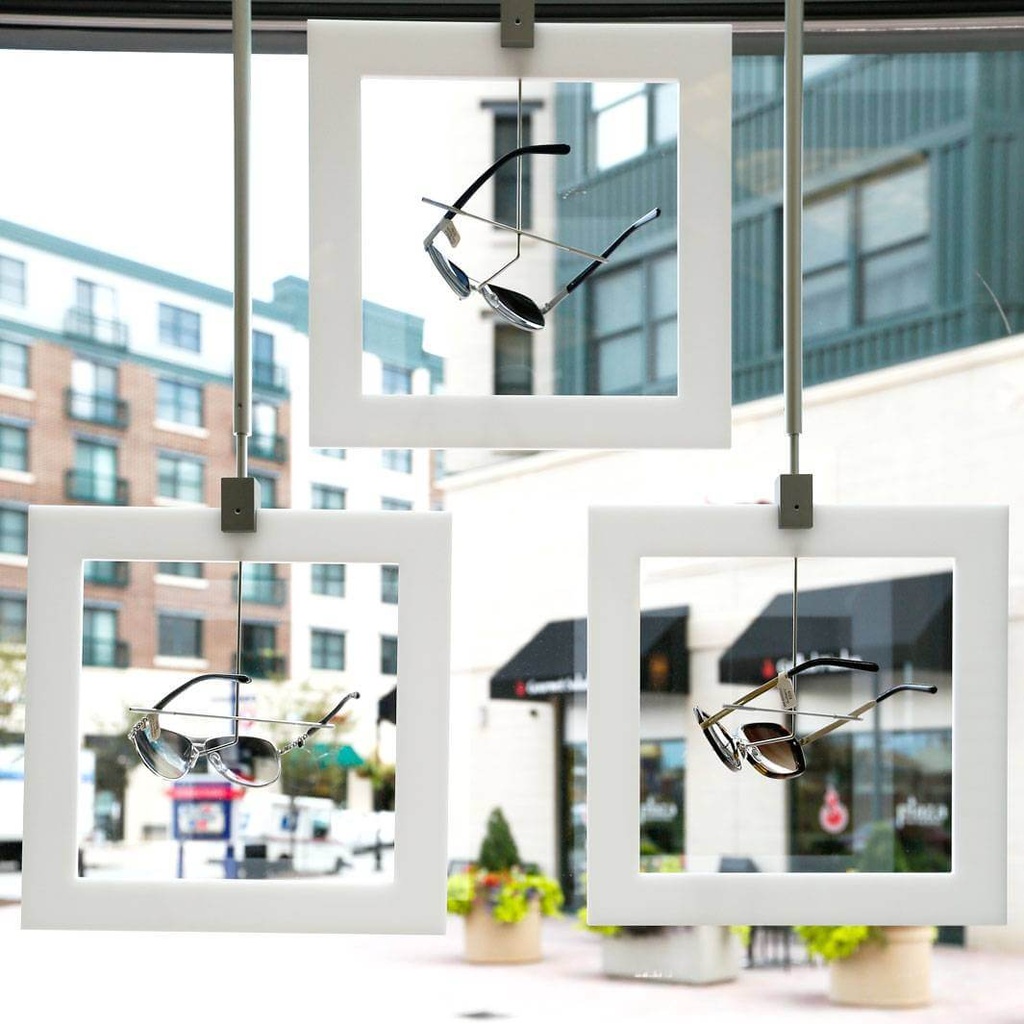 Sky Line Solo display, 3 deco frames with 8 frame holders, 1000x1600-4500 mm