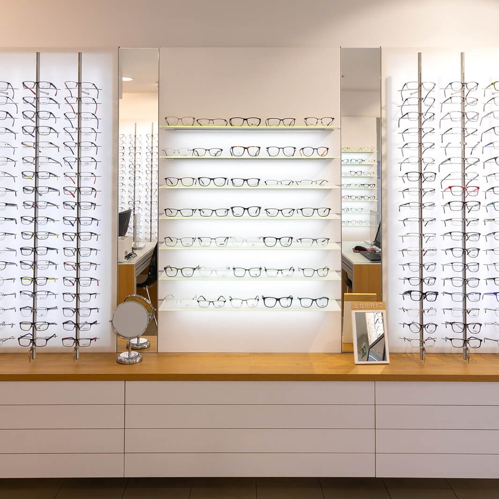 Aura wall display, 7 LED shelves, magnetic