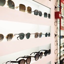 Showcase with 7 shelves