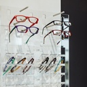 Wall display for reading glasses, 600x2000x300 mm, 18+90