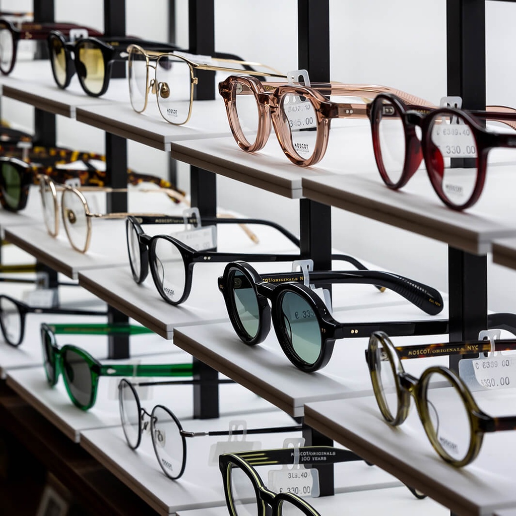 Mosaic wall display, 930x1530x320 mm